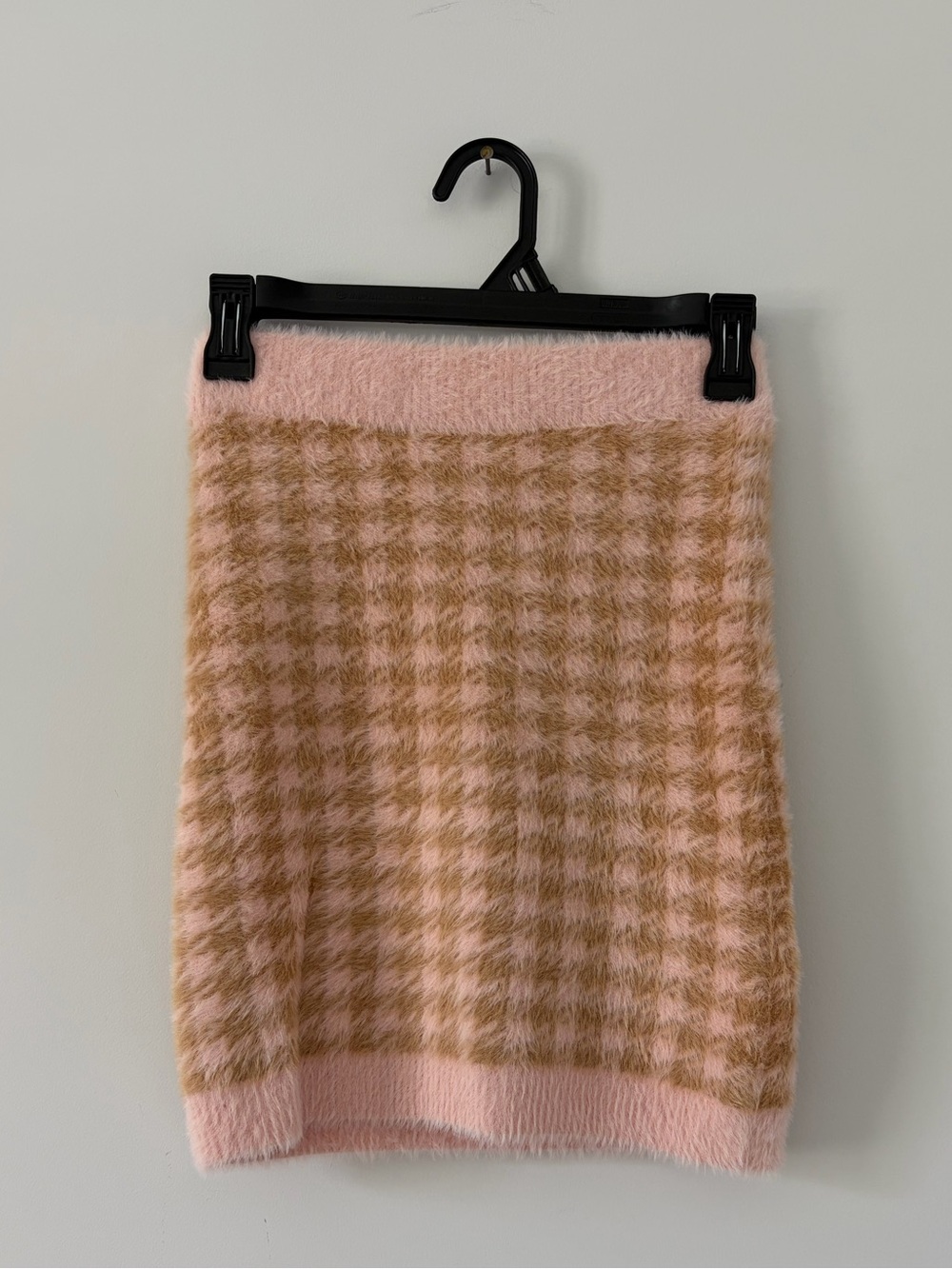For Love and Lemons Cher Pink Tan Fuzzy Houndstooth Fitted Mini Skirt NWT XS